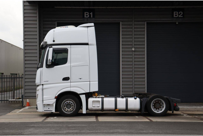Mercedes-Benz Actros - Chassis vrachtwagen: afbeelding 2 Mercedes-Benz Actros - Chassis vrachtwagen: afbeelding 2