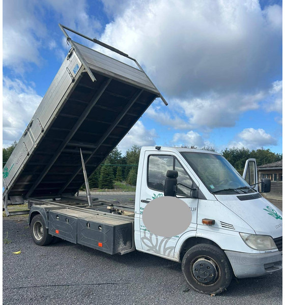 Mercedes-Benz Sprinter (I - update) CDI - Kipper bestelwagen: afbeelding 2 Mercedes-Benz Sprinter (I - update) CDI - Kipper bestelwagen: afbeelding 2