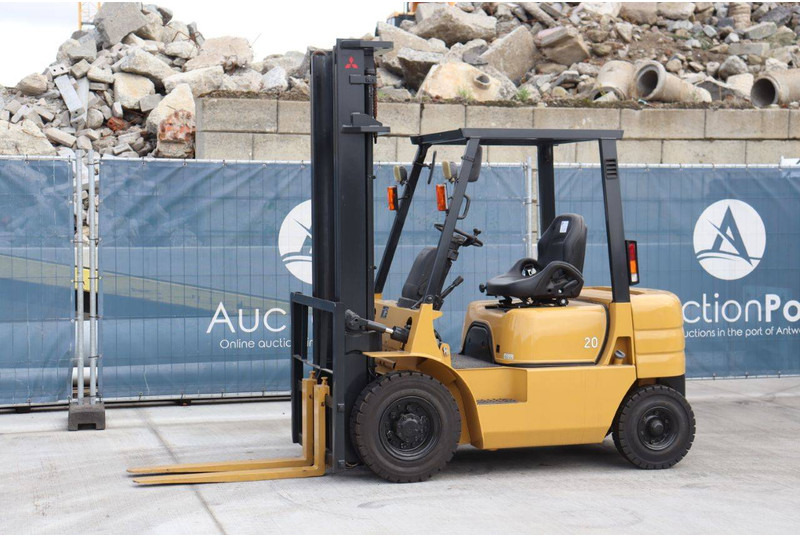 Mitsubishi FG20T - Heftruck: afbeelding 1 Mitsubishi FG20T - Heftruck: afbeelding 1
