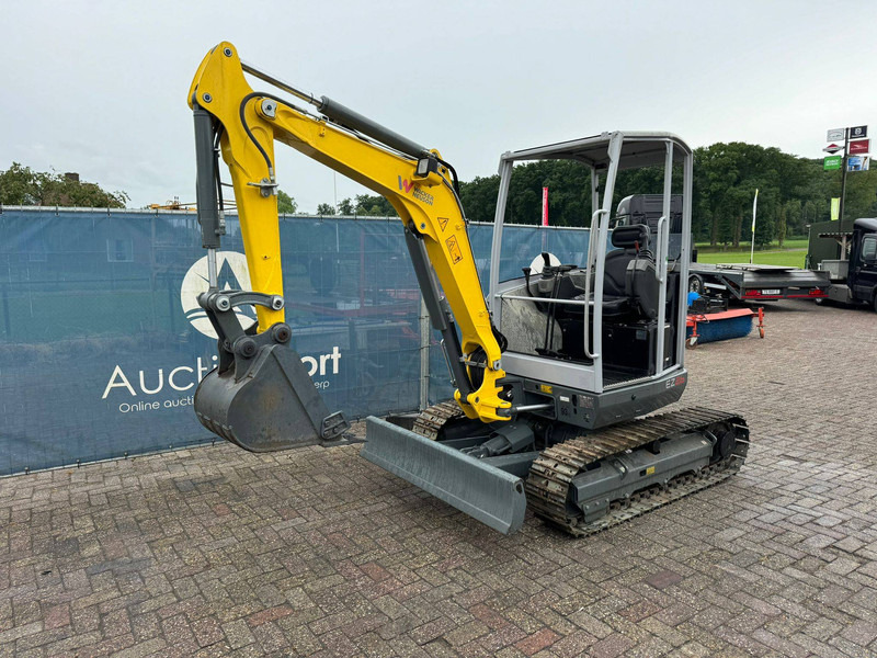 Neuson - Rupsgraafmachine: afbeelding 1 Neuson - Rupsgraafmachine: afbeelding 1