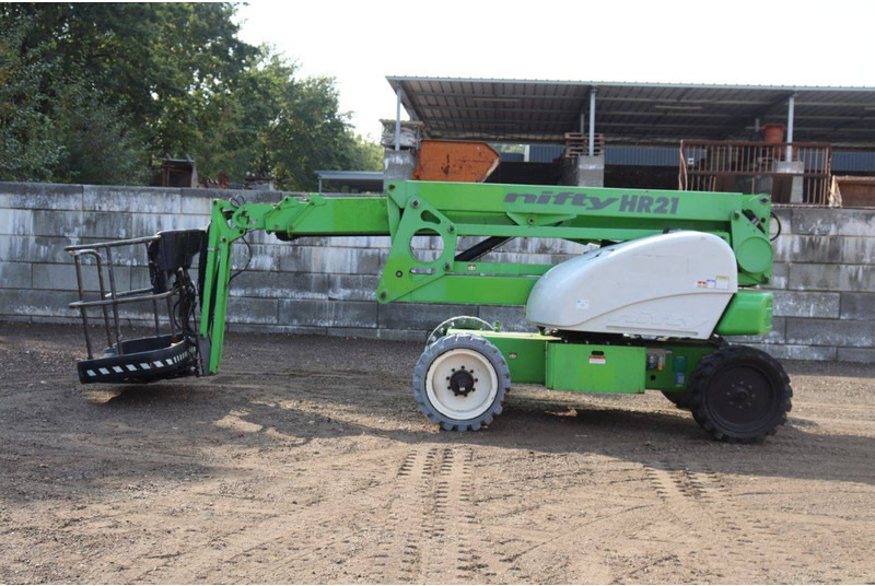 Nifty HR21 DE - Knikarmhoogwerker: afbeelding 2 Nifty HR21 DE - Knikarmhoogwerker: afbeelding 2