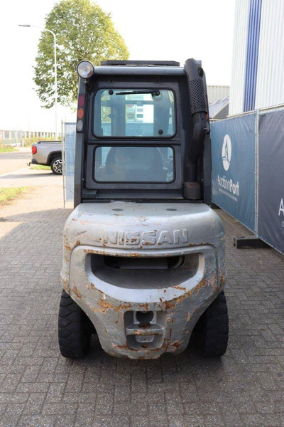 Nissan 30 - Elektrische heftruck: afbeelding 5 Nissan 30 - Elektrische heftruck: afbeelding 5