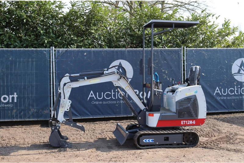 Onbekend ET12M-6 - Minigraafmachine: afbeelding 1 Onbekend ET12M-6 - Minigraafmachine: afbeelding 1
