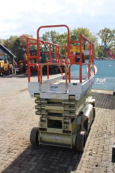 Onbekend JCPT9.5 - Schaarlift: afbeelding 5 Onbekend JCPT9.5 - Schaarlift: afbeelding 5