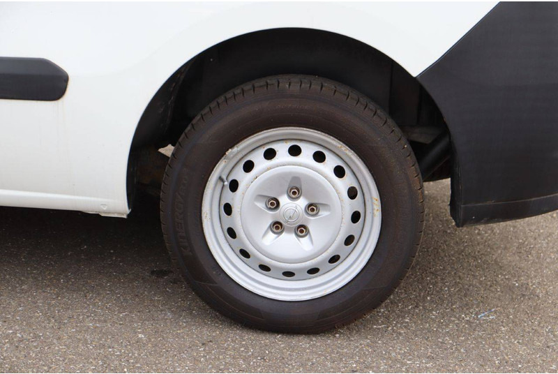 Gesloten bestelwagen Opel Combo van: afbeelding 15 Gesloten bestelwagen Opel Combo van: afbeelding 15