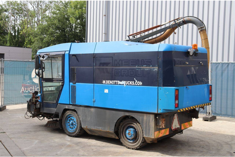Ravo 5002 SI - Veegwagen: afbeelding 4 Ravo 5002 SI - Veegwagen: afbeelding 4