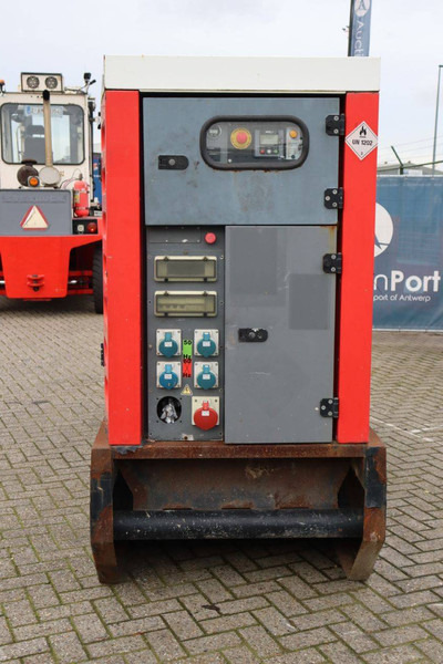 SDMO R165 - Industrie generator: afbeelding 5 SDMO R165 - Industrie generator: afbeelding 5