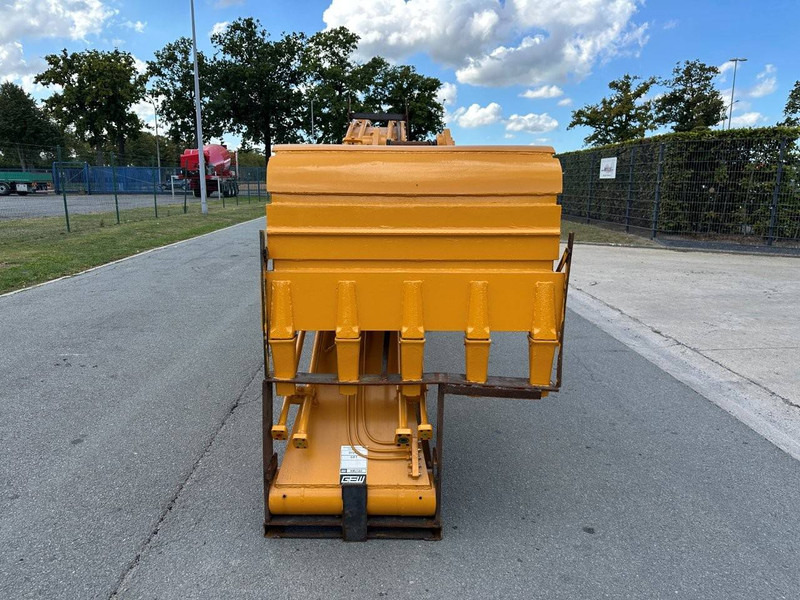 Sany SY215C - Water pomp: afbeelding 3 Sany SY215C - Water pomp: afbeelding 3