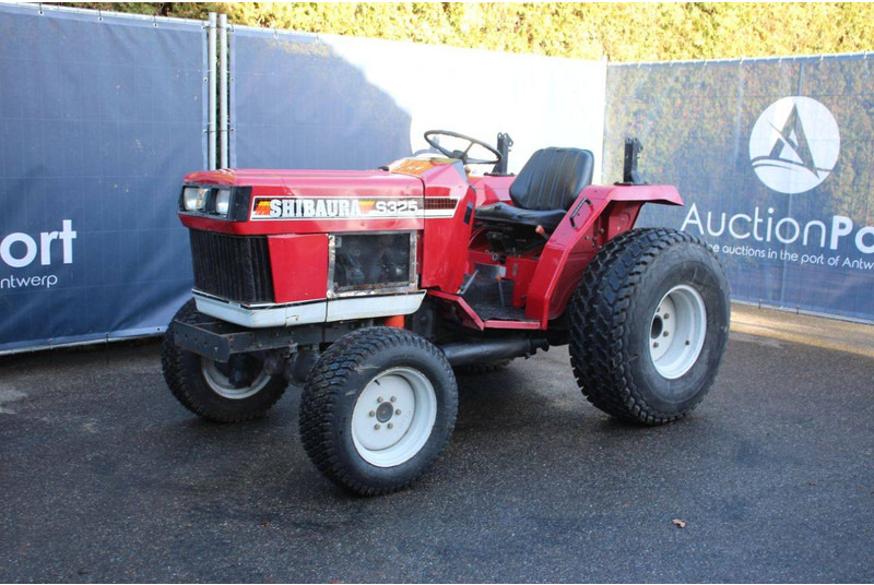 Tractor Shibaura S325 Hydrostaat: afbeelding 8 Tractor Shibaura S325 Hydrostaat: afbeelding 8