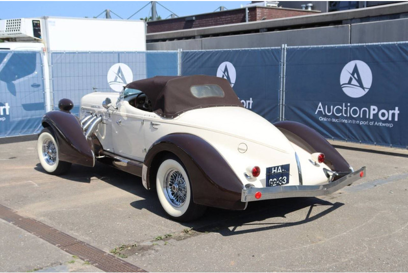 Supercharged Supercharged Speedster - Personenwagen: afbeelding 4 Supercharged Supercharged Speedster - Personenwagen: afbeelding 4