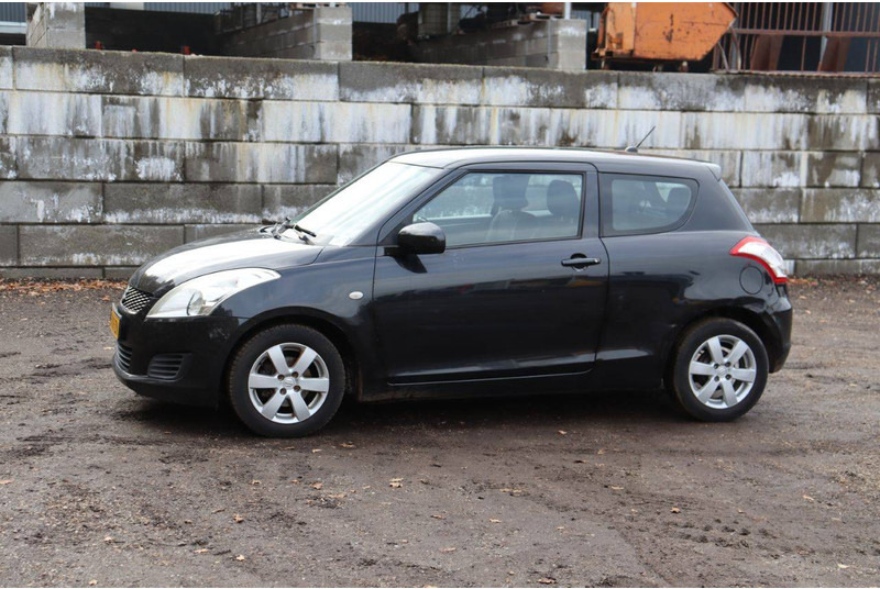 Suzuki Swift - Sedan: afbeelding 1 Suzuki Swift - Sedan: afbeelding 1