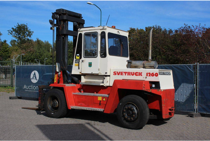Svetruck 1260-30 - Diesel heftruck: afbeelding 3 Svetruck 1260-30 - Diesel heftruck: afbeelding 3