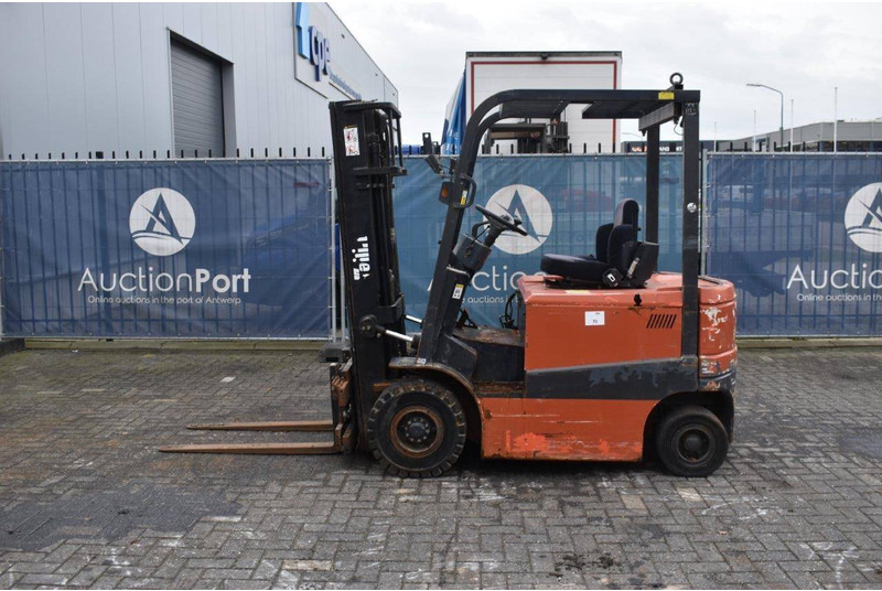 Tailift FB25 - Diesel heftruck: afbeelding 2 Tailift FB25 - Diesel heftruck: afbeelding 2