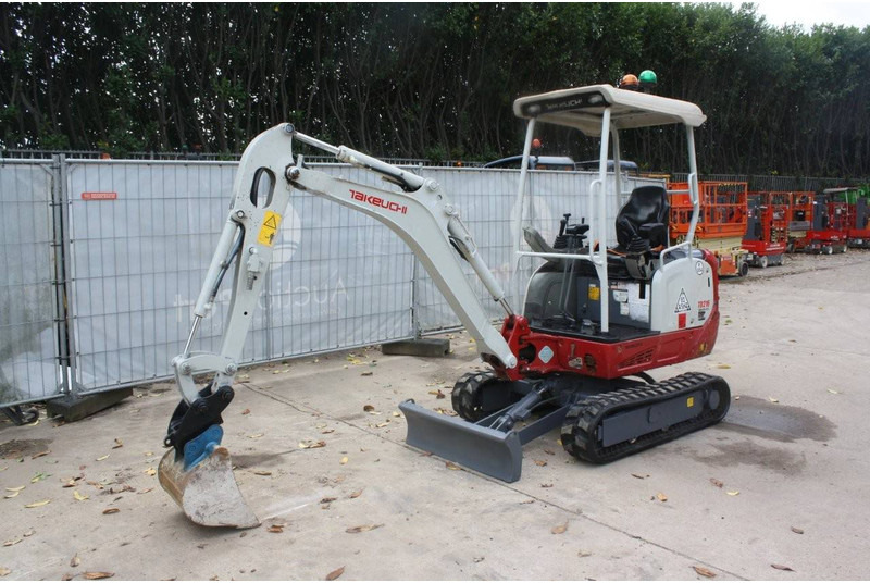 Takeuchi TB216 - Minigraafmachine: afbeelding 1 Takeuchi TB216 - Minigraafmachine: afbeelding 1