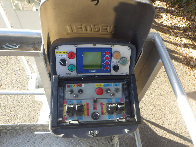 Teupen Leo30T - Knikarmhoogwerker: afbeelding 5 Teupen Leo30T - Knikarmhoogwerker: afbeelding 5