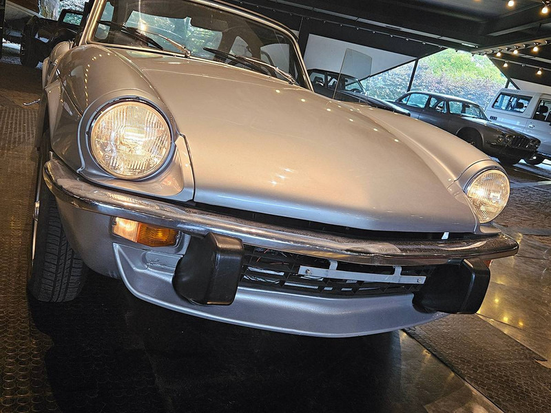 Triumph Spitfire 1500 - Sedan: afbeelding 2 Triumph Spitfire 1500 - Sedan: afbeelding 2
