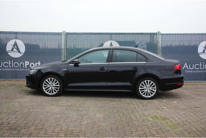 Volkswagen Jetta Hybrid - Sedan: afbeelding 2 Volkswagen Jetta Hybrid - Sedan: afbeelding 2