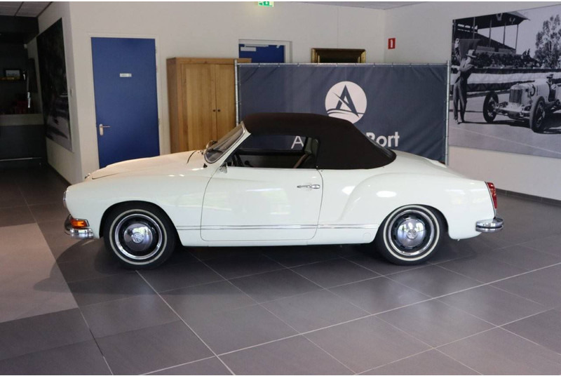Volkswagen Karmann Ghia convertible - Personenwagen: afbeelding 2 Volkswagen Karmann Ghia convertible - Personenwagen: afbeelding 2