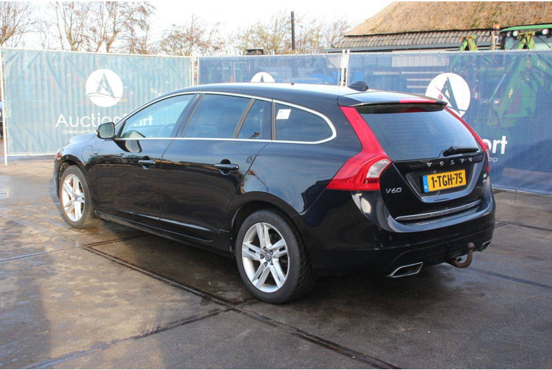 Volvo V60 D6 AWD Plug-in Hybrid - Personenwagen: afbeelding 3 Volvo V60 D6 AWD Plug-in Hybrid - Personenwagen: afbeelding 3