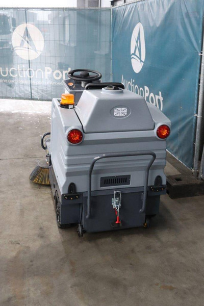 Westfield S1250 - Veegwagen: afbeelding 4 Westfield S1250 - Veegwagen: afbeelding 4