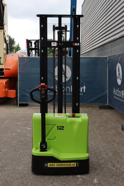 Zoomlion DB12E - Stapelaar: afbeelding 4 Zoomlion DB12E - Stapelaar: afbeelding 4