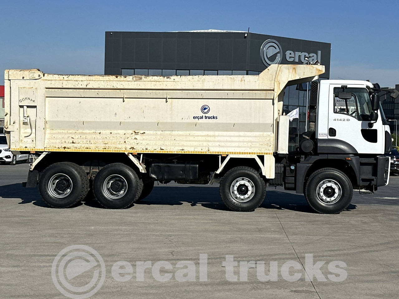 FORD 2018 FORD 4142 /MANUAL-AC-EURO6-8X4 HARDOX TIPPER - Kipper vrachtwagen: afbeelding 4 FORD 2018 FORD 4142 /MANUAL-AC-EURO6-8X4 HARDOX TIPPER - Kipper vrachtwagen: afbeelding 4