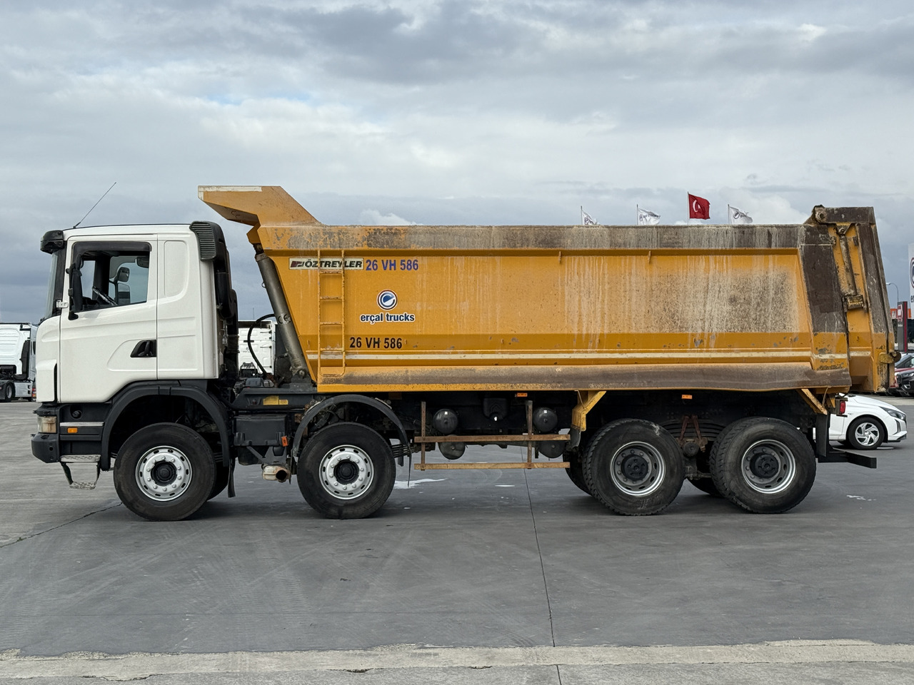 SCANIA 2012 G420/MANUAL-8X4-EURO5-HARDOX TIPPER 11 PCS - Kipper vrachtwagen: afbeelding 5 SCANIA 2012 G420/MANUAL-8X4-EURO5-HARDOX TIPPER 11 PCS - Kipper vrachtwagen: afbeelding 5