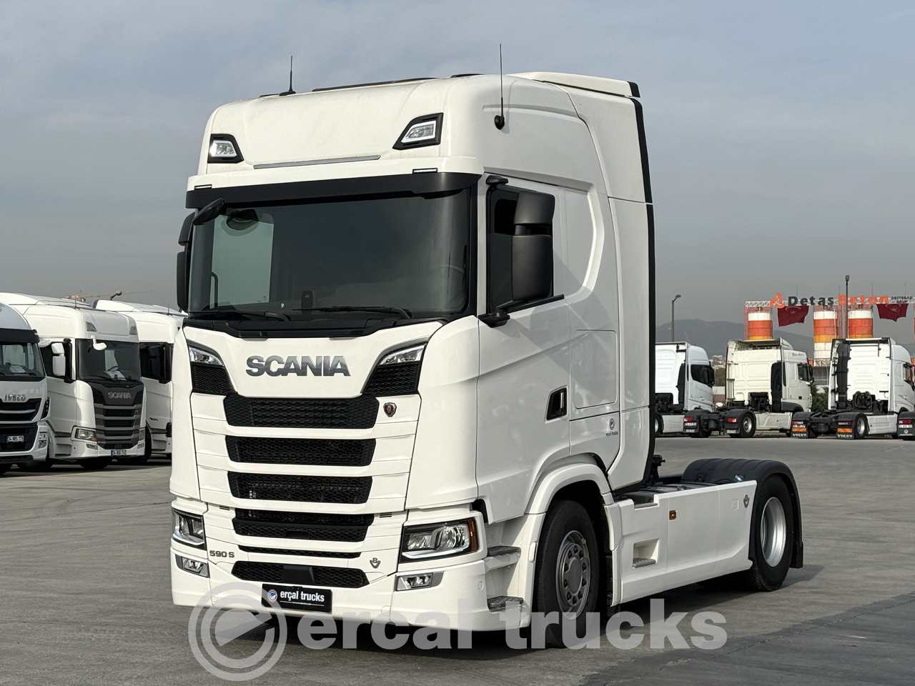 SCANIA NEW 2023 590 S/AUTO-AC-PARK AC-REFRIGERATOR-DOUBLE WAREHOUSE-4X2 - Trekker: afbeelding 1 SCANIA NEW 2023 590 S/AUTO-AC-PARK AC-REFRIGERATOR-DOUBLE WAREHOUSE-4X2 - Trekker: afbeelding 1