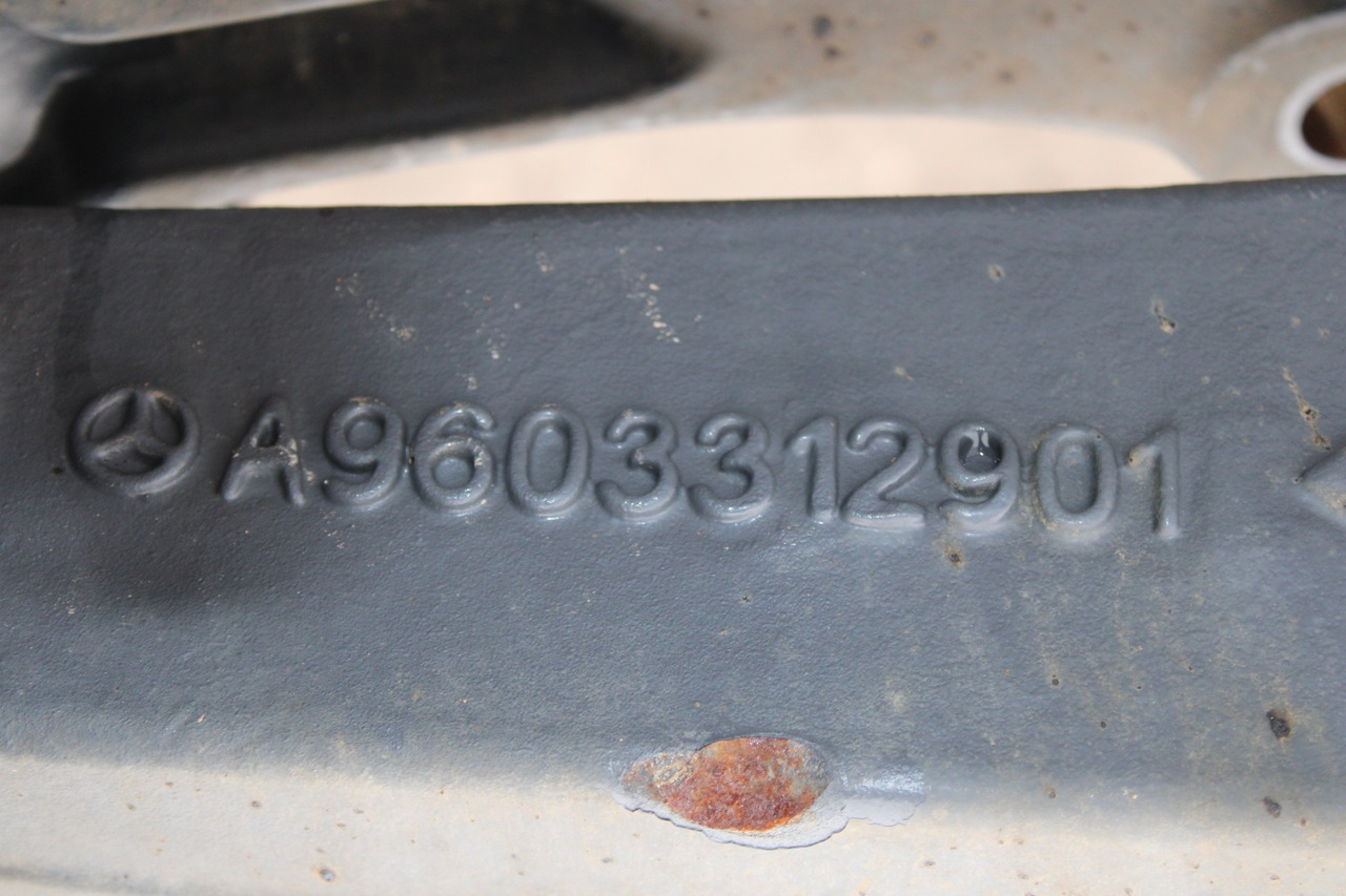 AXA FATA F-8,0-C22,5 MERCEDES AROCS A9603312901, X311003423, 066502365 - Vooras voor Vrachtwagen: afbeelding 2 AXA FATA F-8,0-C22,5 MERCEDES AROCS A9603312901, X311003423, 066502365 - Vooras voor Vrachtwagen: afbeelding 2