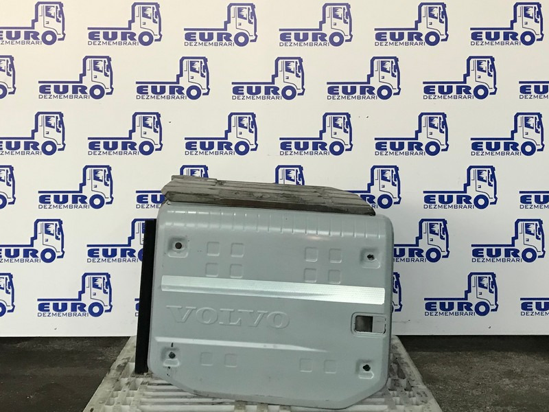 CATALIZATOR VOLVO E6 23105940, 21364822, 21582824, 23094588 - Katalysator voor Vrachtwagen: afbeelding 1 CATALIZATOR VOLVO E6 23105940, 21364822, 21582824, 23094588 - Katalysator voor Vrachtwagen: afbeelding 1