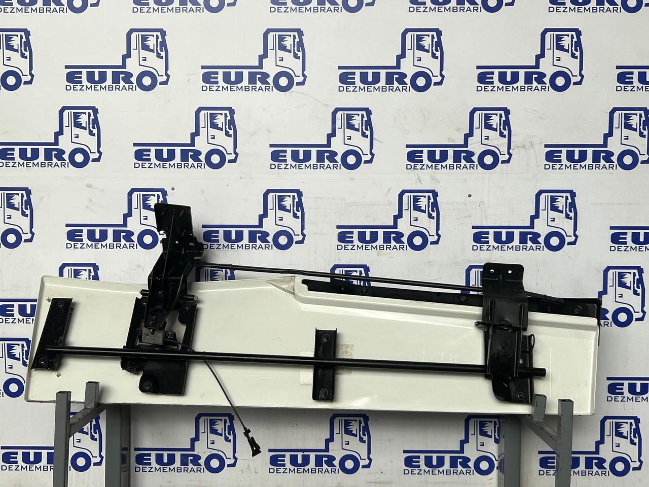 PARAVANT LATERAL DREAPTA RENAULT T 82636497 - Carrosserie en exterieur voor Vrachtwagen: afbeelding 2 PARAVANT LATERAL DREAPTA RENAULT T 82636497 - Carrosserie en exterieur voor Vrachtwagen: afbeelding 2