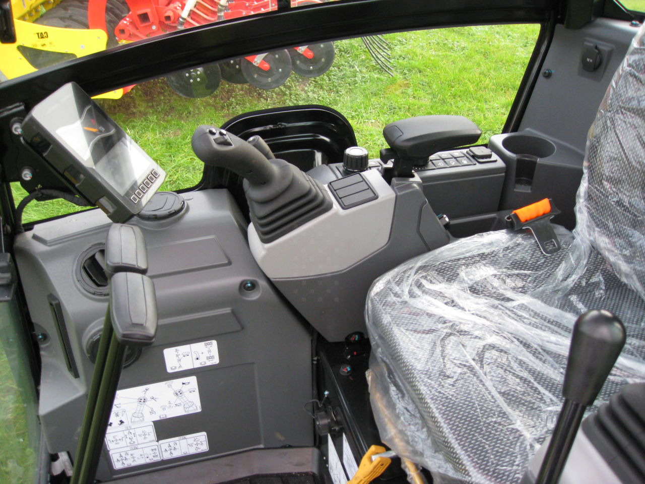 Caterpillar 301.8 - Minigraafmachine: afbeelding 5 Caterpillar 301.8 - Minigraafmachine: afbeelding 5