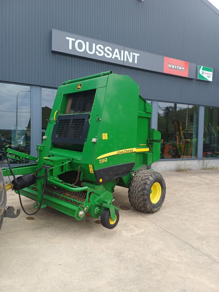 John Deere 592 ROTOFLOW - Ronde balenpers: afbeelding 1 John Deere 592 ROTOFLOW - Ronde balenpers: afbeelding 1
