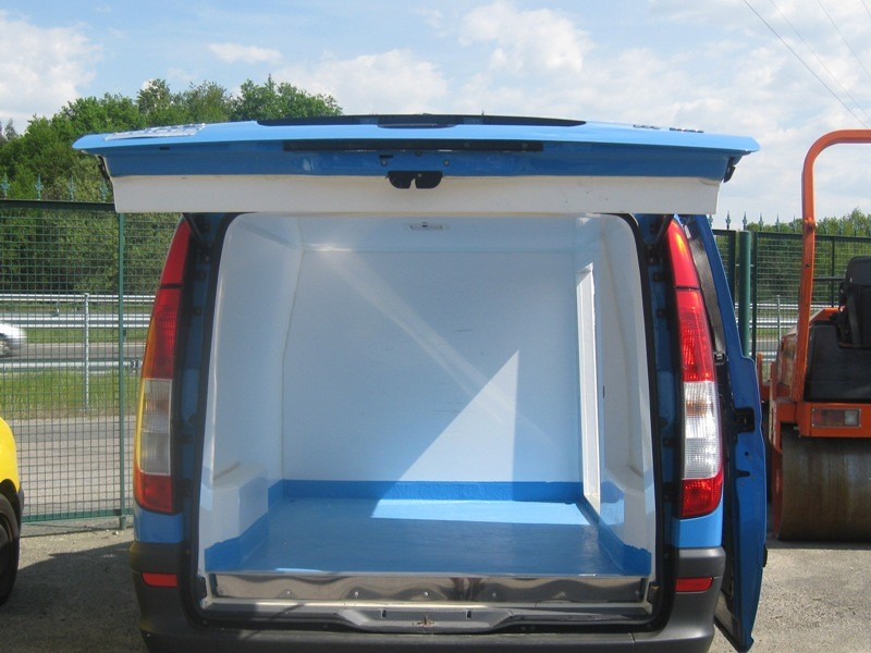 FURGONETA FRIGORIFICA MERCEDES VITO111 CDI - Koelwagen: afbeelding 5 FURGONETA FRIGORIFICA MERCEDES VITO111 CDI - Koelwagen: afbeelding 5
