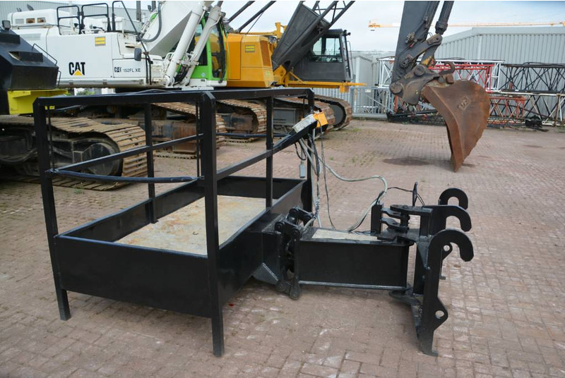 Dieci Pegasus 50.21 Manbasket & Forks & Hook - Verreiker: afbeelding 4 Dieci Pegasus 50.21 Manbasket & Forks & Hook - Verreiker: afbeelding 4