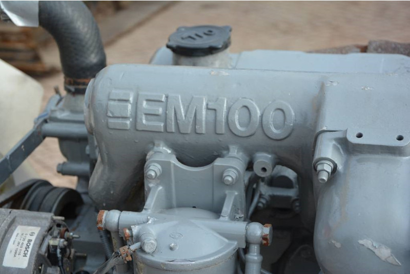 Hino EM100 engine complete - Motor voor Bouwmachine: afbeelding 4 Hino EM100 engine complete - Motor voor Bouwmachine: afbeelding 4