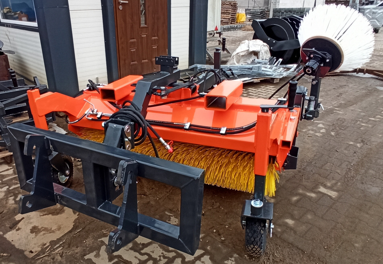 Metal-Technik Zamiatarka TOP MT 1600mm/ Sweeper / Kehrmaschine / Подметальная машина - Veeg: afbeelding 4 Metal-Technik Zamiatarka TOP MT 1600mm/ Sweeper / Kehrmaschine / Подметальная машина - Veeg: afbeelding 4