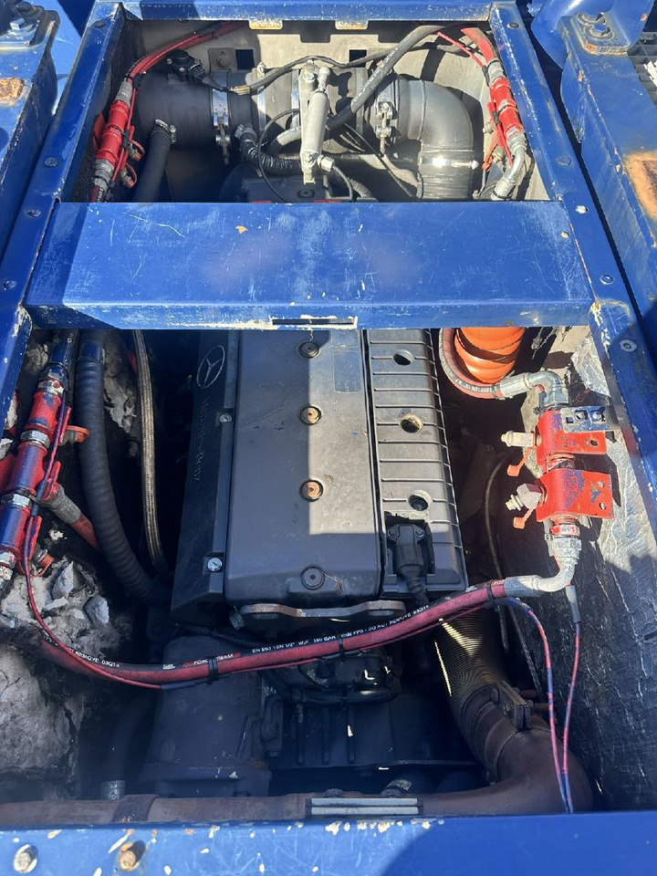 Mobiele kraan Liebherr LTM 1040-2.1 (06 - 051 510): afbeelding 10