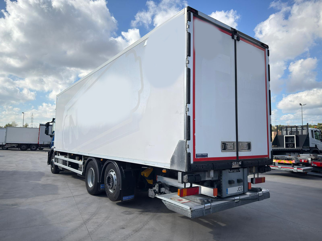 IVECO AD260S42 Stralis E6 (Refrigerator) - Koelwagen vrachtwagen: afbeelding 4 IVECO AD260S42 Stralis E6 (Refrigerator) - Koelwagen vrachtwagen: afbeelding 4