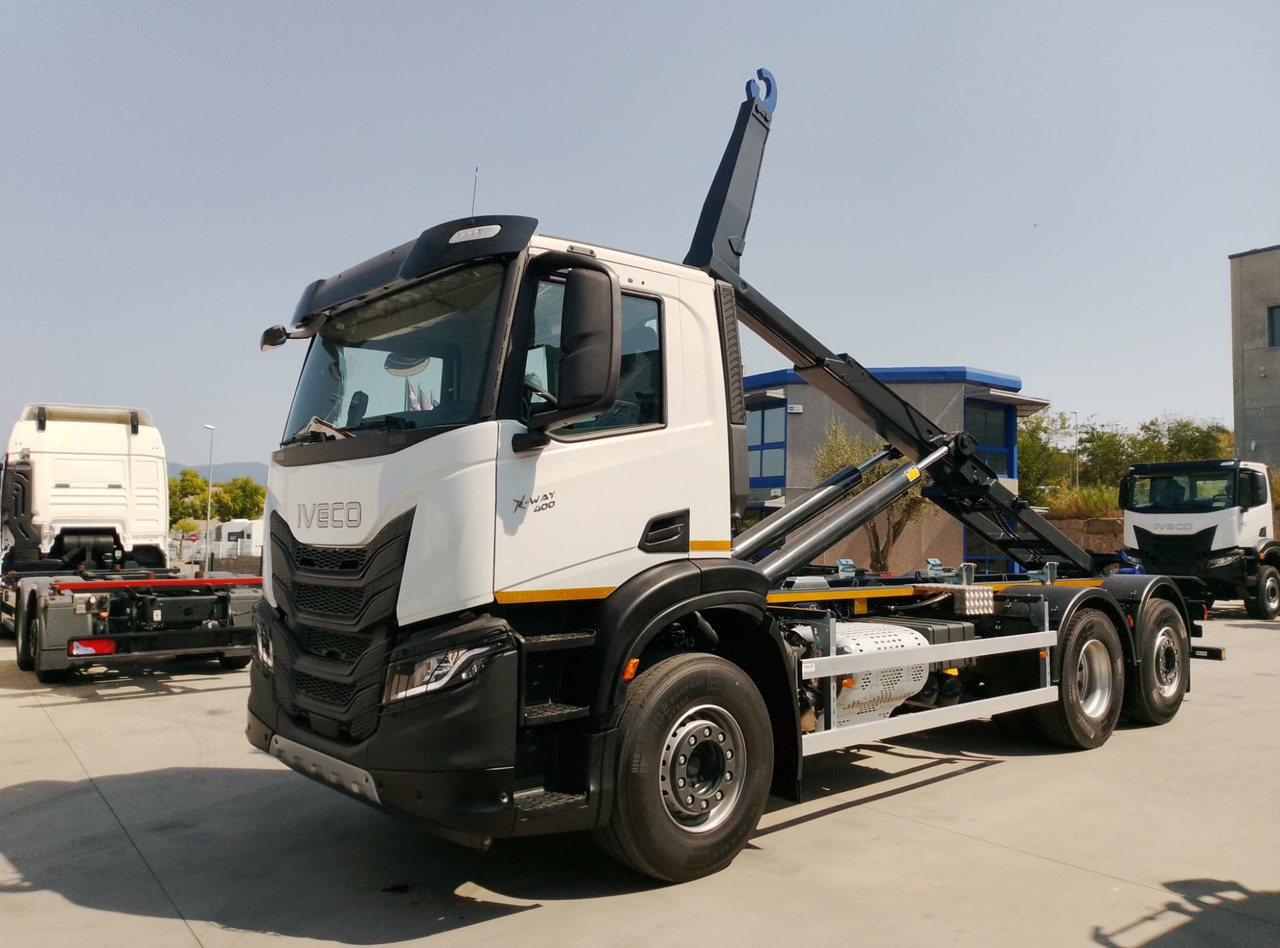 IVECO AD280X40 YPS ON X-WAY E6 (Hook Equipment) - Haakarmsysteem vrachtwagen: afbeelding 2 IVECO AD280X40 YPS ON X-WAY E6 (Hook Equipment) - Haakarmsysteem vrachtwagen: afbeelding 2
