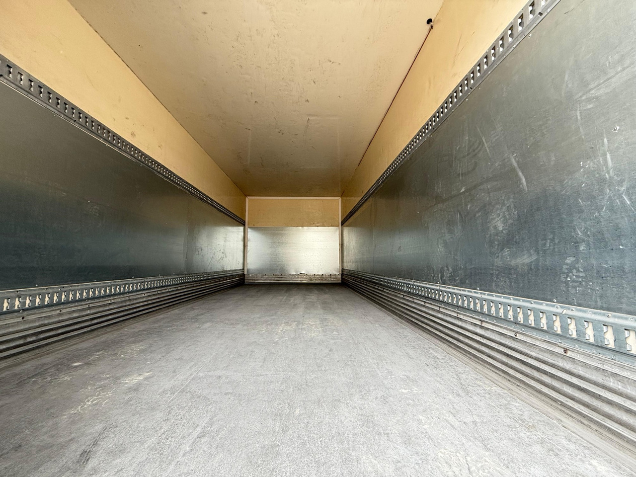 IVECO ML180E28P Eurocargo E5 (Isothermal) - Isotherm vrachtwagen: afbeelding 5 IVECO ML180E28P Eurocargo E5 (Isothermal) - Isotherm vrachtwagen: afbeelding 5