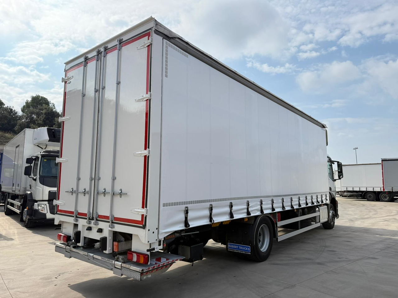 MERCEDES BENZ 18.27 Antos E6 (Tauliner) - Schuifzeilen vrachtwagen: afbeelding 3 MERCEDES BENZ 18.27 Antos E6 (Tauliner) - Schuifzeilen vrachtwagen: afbeelding 3