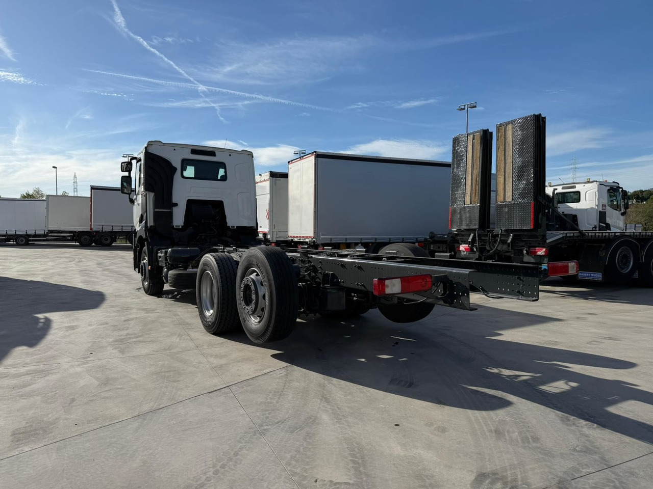 RENAULT C380.26 E6 (Chassis) - Chassis vrachtwagen: afbeelding 4 RENAULT C380.26 E6 (Chassis) - Chassis vrachtwagen: afbeelding 4