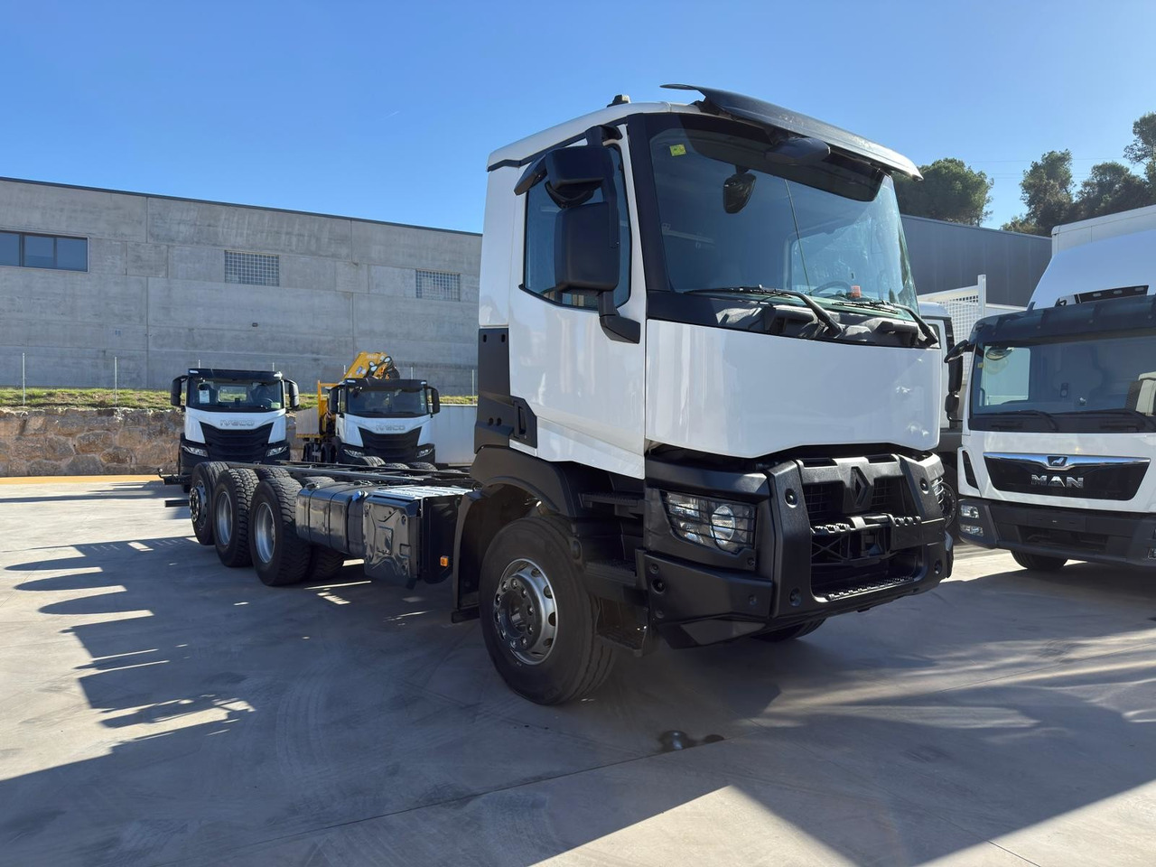 RENAULT C460 E6 (Chassis) - Chassis vrachtwagen: afbeelding 2 RENAULT C460 E6 (Chassis) - Chassis vrachtwagen: afbeelding 2