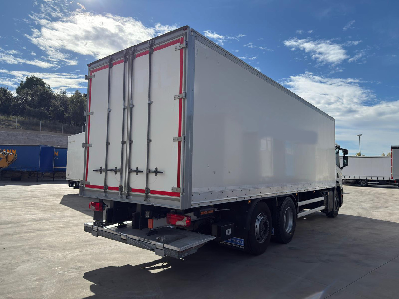 SCANIA P360 E6 (VAN) - Bakwagen: afbeelding 4 SCANIA P360 E6 (VAN) - Bakwagen: afbeelding 4