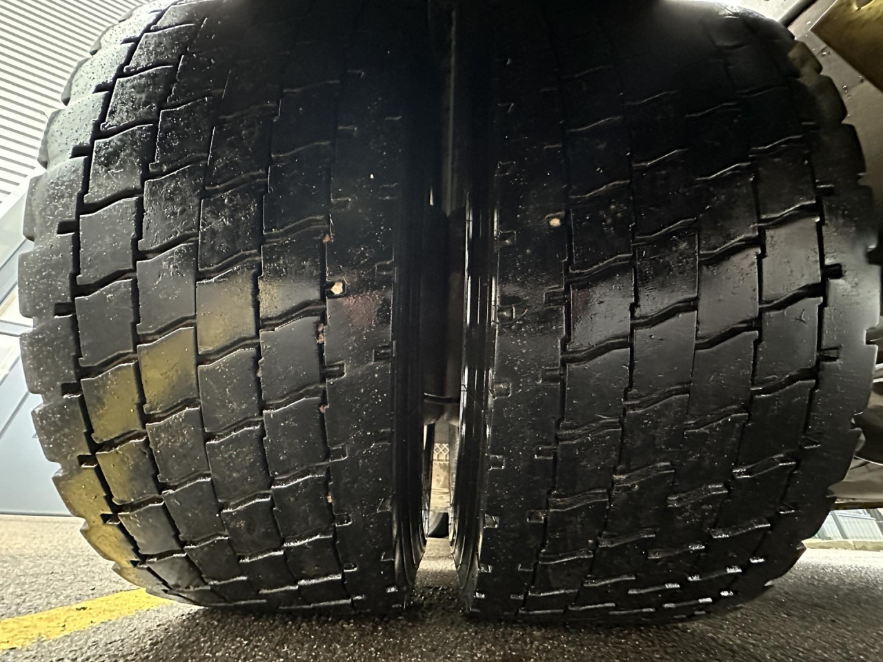 SCANIA R 460 A4x2NA - Trekker: afbeelding 2 SCANIA R 460 A4x2NA - Trekker: afbeelding 2