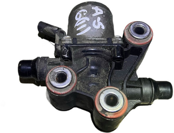 Mercedes-Benz - Uitlaatsysteem: afbeelding 2 Mercedes-Benz - Uitlaatsysteem: afbeelding 2