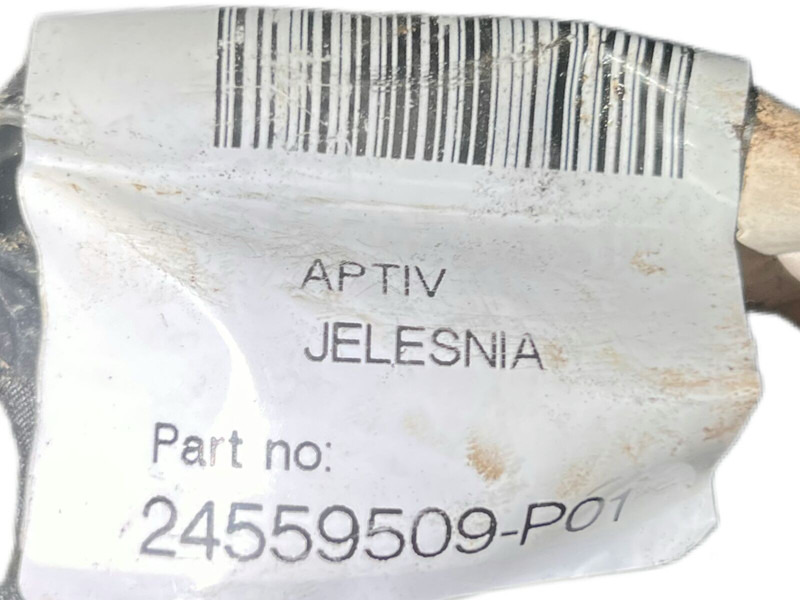 Volvo FH5/Aero - Onderdelen: afbeelding 4 Volvo FH5/Aero - Onderdelen: afbeelding 4