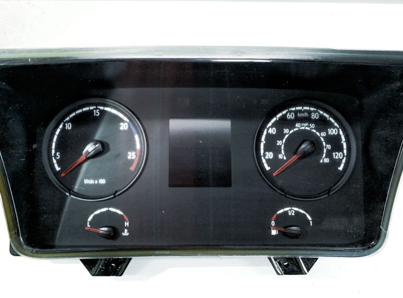 Scania 124 - Instrumentenpaneel: afbeelding 1 Scania 124 - Instrumentenpaneel: afbeelding 1