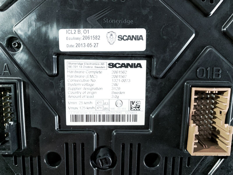 Scania 124 - Instrumentenpaneel: afbeelding 2 Scania 124 - Instrumentenpaneel: afbeelding 2